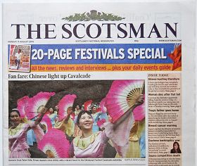 《蘇格蘭人報》刊登了法輪功團隊的大幅照片