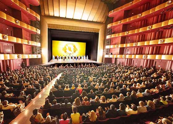 歐美澳觀眾：神韻盡善盡美　傳遞希望